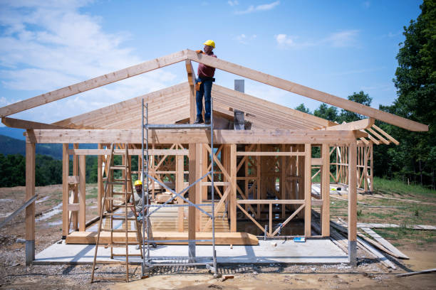 Quick and Trustworthy Emergency Roof Repair Services in Lemay, MO